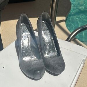 Not Rated Bracee wedge heels